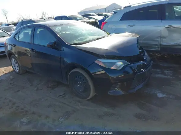 5YFBURHE7GP560681 2016 TOYOTA COROLLA - Image 1