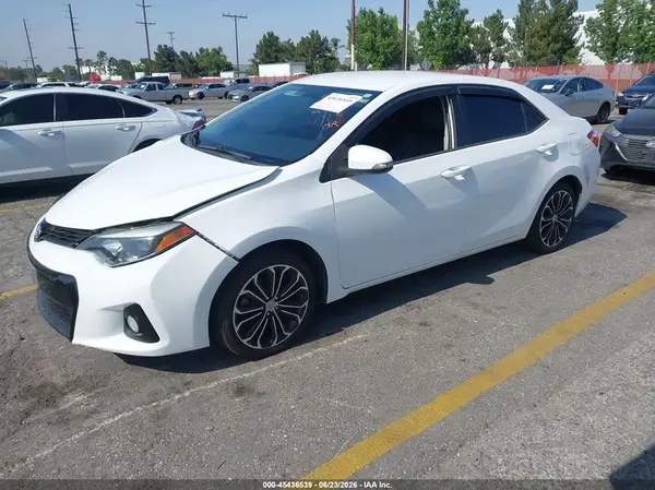 5YFBURHE7GP567727 2016 TOYOTA COROLLA - Image 2