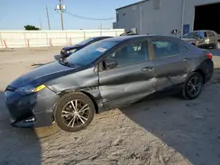 5YFBURHE7HP570709 2017 TOYOTA COROLLA
