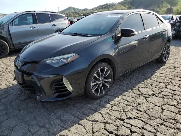 5YFBURHE7HP573948 2017 TOYOTA COROLLA - Image 1