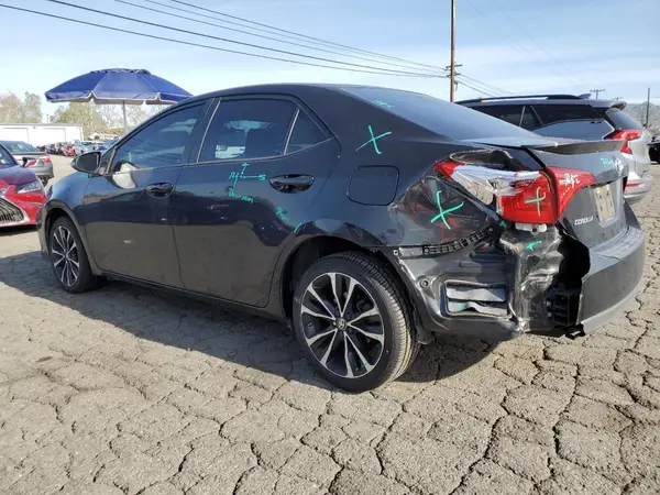 5YFBURHE7HP573948 2017 TOYOTA COROLLA - Image 2