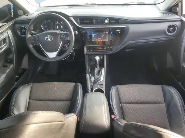 5YFBURHE7HP579121 2017 TOYOTA COROLLA - Image 8