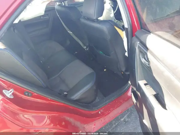 5YFBURHE7HP579202 2017 TOYOTA COROLLA - Image 8