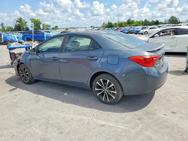 5YFBURHE7HP579751 2017 TOYOTA COROLLA - Image 2