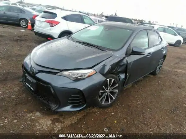 5YFBURHE7HP582424 2017 TOYOTA COROLLA - Image 2