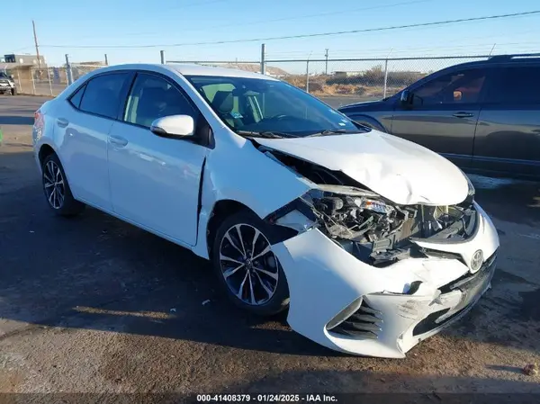 5YFBURHE7HP586537 2017 TOYOTA COROLLA - Image 1