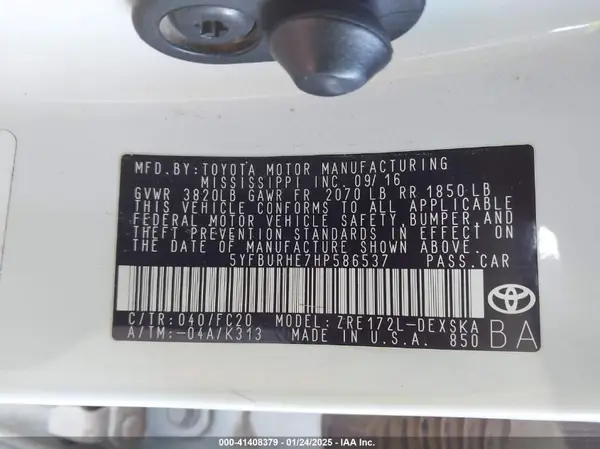 5YFBURHE7HP586537 2017 TOYOTA COROLLA - Image 8