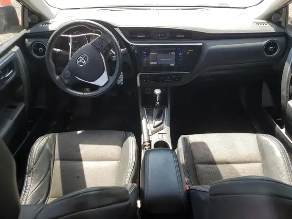 5YFBURHE7HP587445 2017 TOYOTA COROLLA - Image 8