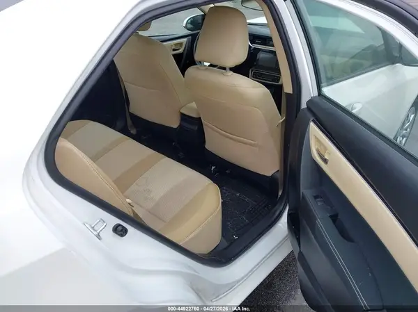 5YFBURHE7HP587560 2017 TOYOTA COROLLA - Image 8