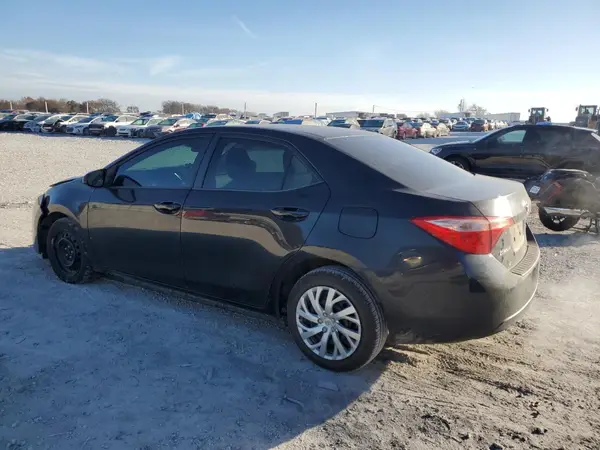 5YFBURHE7HP587848 2017 TOYOTA COROLLA - Image 2