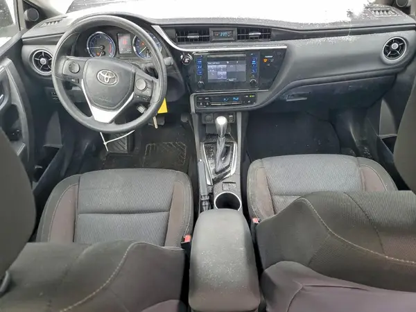 5YFBURHE7HP589924 2017 TOYOTA COROLLA - Image 8