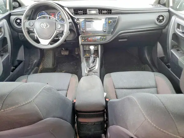 5YFBURHE7HP591415 2017 TOYOTA COROLLA - Image 8