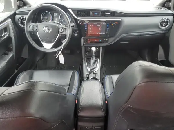 5YFBURHE7HP591785 2017 TOYOTA COROLLA - Image 8