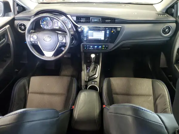 5YFBURHE7HP593164 2017 TOYOTA COROLLA - Image 8