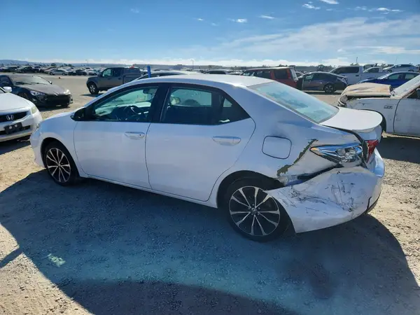 5YFBURHE7HP593245 2017 TOYOTA COROLLA - Image 2