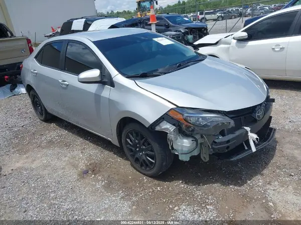 5YFBURHE7HP594542 2017 TOYOTA COROLLA - Image 1