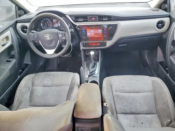 5YFBURHE7HP594850 2017 TOYOTA COROLLA - Image 8