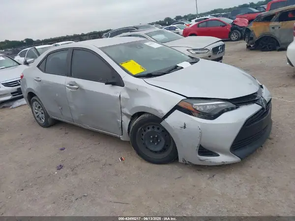 5YFBURHE7HP595674 2017 TOYOTA COROLLA - Image 1