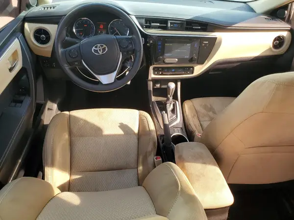 5YFBURHE7HP595898 2017 TOYOTA COROLLA - Image 8