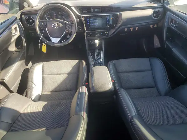 5YFBURHE7HP596680 2017 TOYOTA COROLLA - Image 8