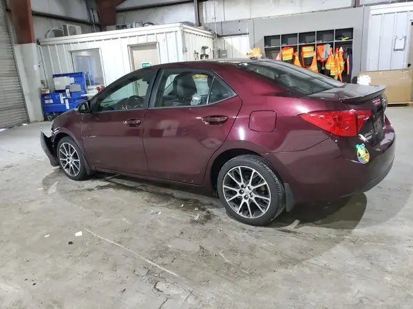 5YFBURHE7HP597425 2017 TOYOTA COROLLA - Image 2