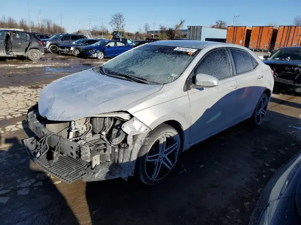 5YFBURHE7HP599949 2017 TOYOTA COROLLA - Image 1