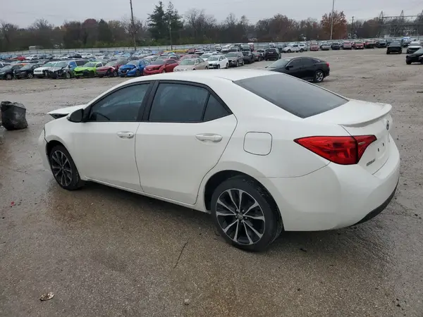 5YFBURHE7HP602669 2017 TOYOTA COROLLA - Image 2