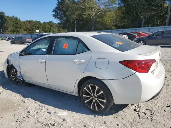 5YFBURHE7HP604311 2017 TOYOTA COROLLA - Image 2