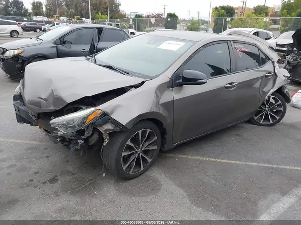 5YFBURHE7HP610240 2017 TOYOTA COROLLA - Image 2