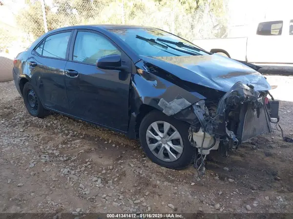 5YFBURHE7HP610688 2017 TOYOTA COROLLA - Image 1