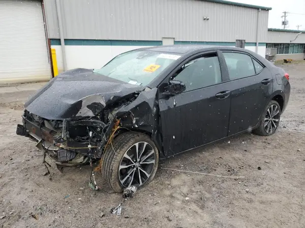 5YFBURHE7HP614918 2017 TOYOTA COROLLA - Image 1