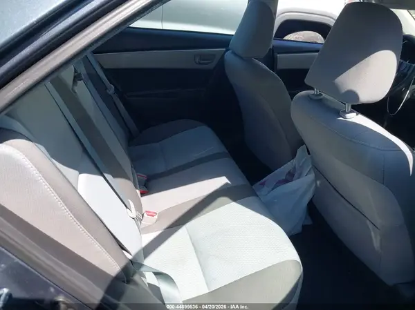 5YFBURHE7HP615695 2017 TOYOTA COROLLA - Image 8