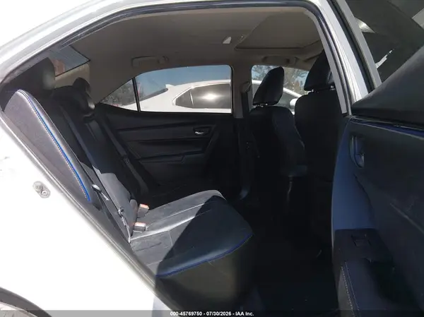 5YFBURHE7HP616958 2017 TOYOTA COROLLA - Image 8