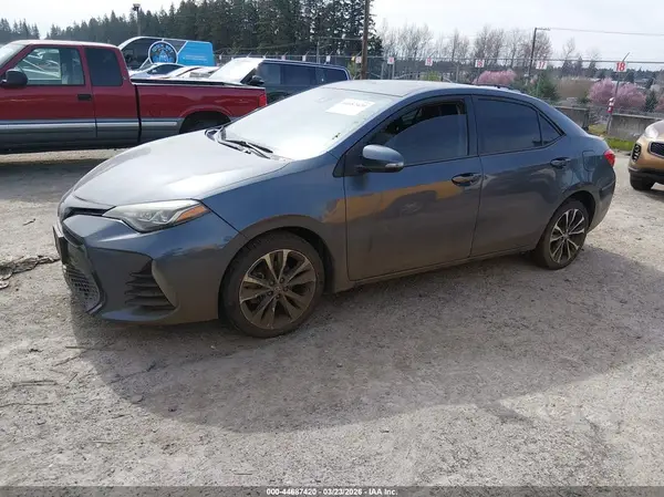 5YFBURHE7HP617219 2017 TOYOTA COROLLA - Image 2