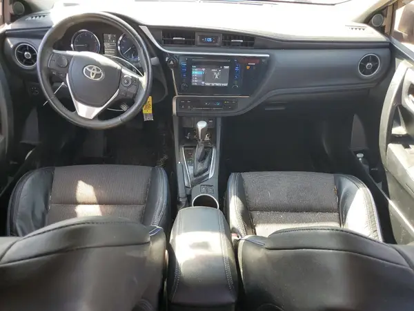 5YFBURHE7HP617429 2017 TOYOTA COROLLA - Image 8