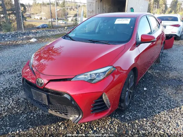 5YFBURHE7HP618791 2017 TOYOTA COROLLA - Image 2