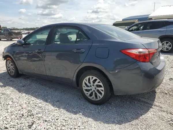 5YFBURHE7HP619133 2017 TOYOTA COROLLA - Image 2