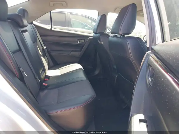 5YFBURHE7HP620461 2017 TOYOTA COROLLA - Image 8