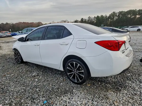 5YFBURHE7HP622792 2017 TOYOTA COROLLA - Image 2