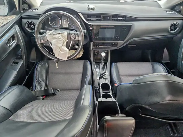 5YFBURHE7HP622792 2017 TOYOTA COROLLA - Image 8