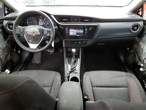 5YFBURHE7HP625126 2017 TOYOTA COROLLA - Image 8