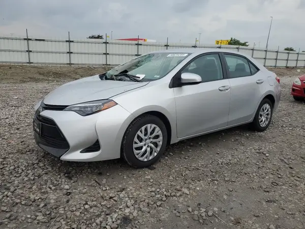 5YFBURHE7HP626048 2017 TOYOTA COROLLA - Image 1
