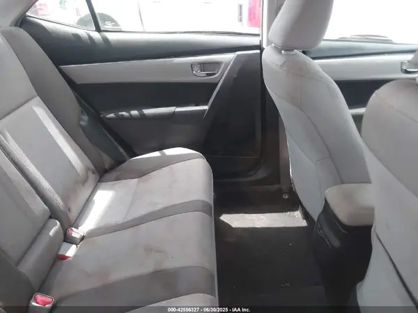 5YFBURHE7HP629385 2017 TOYOTA COROLLA - Image 8