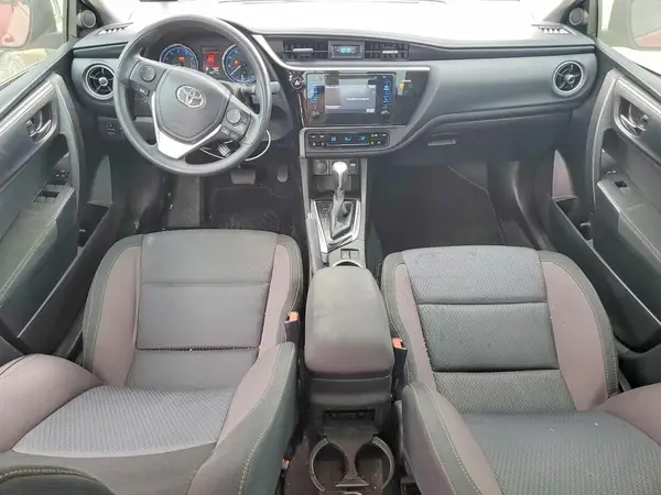 5YFBURHE7HP638653 2017 TOYOTA COROLLA - Image 8