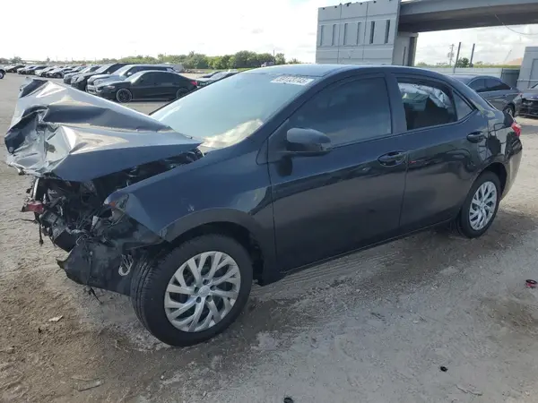 5YFBURHE7HP641438 2017 TOYOTA COROLLA - Image 1