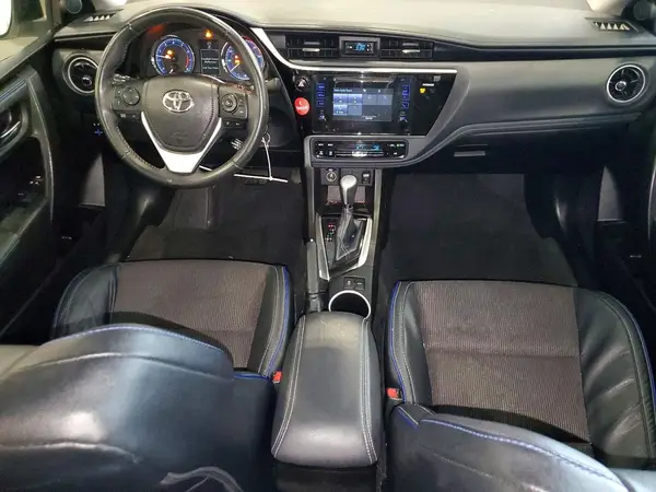 5YFBURHE7HP641892 2017 TOYOTA COROLLA - Image 8