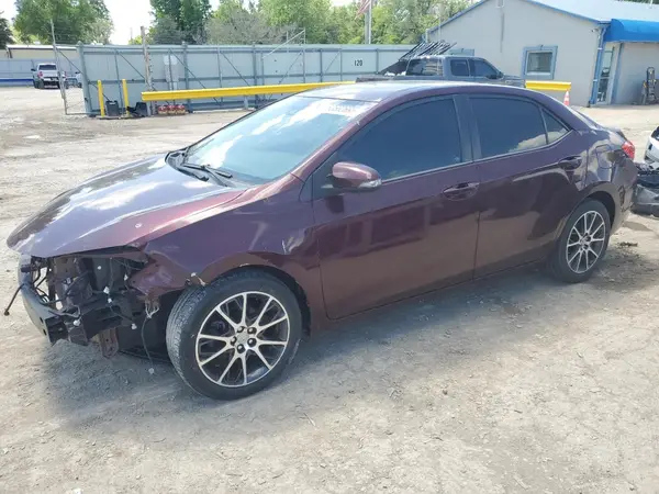 5YFBURHE7HP644078 2017 TOYOTA COROLLA - Image 1