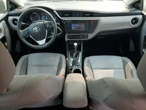 5YFBURHE7HP644162 2017 TOYOTA COROLLA - Image 8