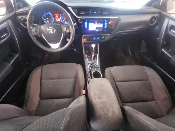 5YFBURHE7HP646137 2017 TOYOTA COROLLA - Image 8