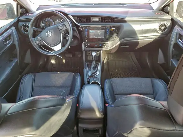 5YFBURHE7HP646736 2017 TOYOTA COROLLA - Image 8